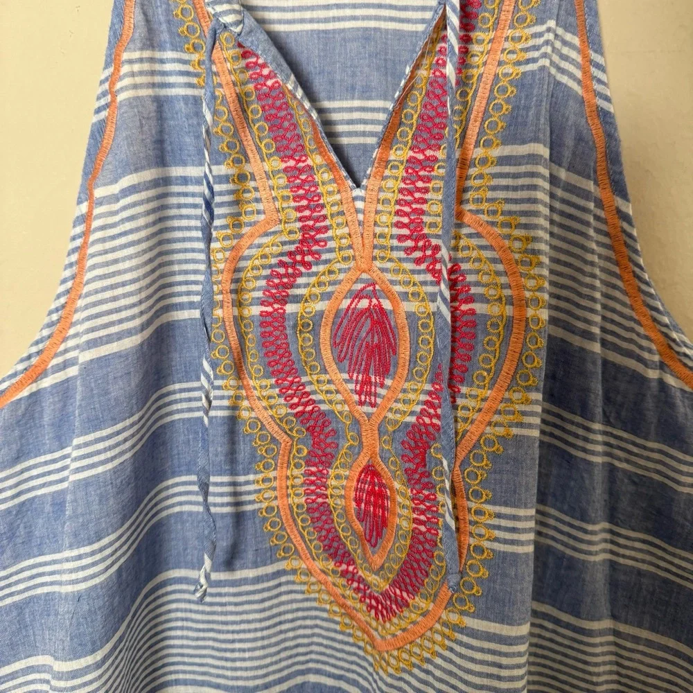 TMHL Anthropologie Blue & White Sleeveless Tank With Orange & Red Embroidery L - Picture 3 of 7